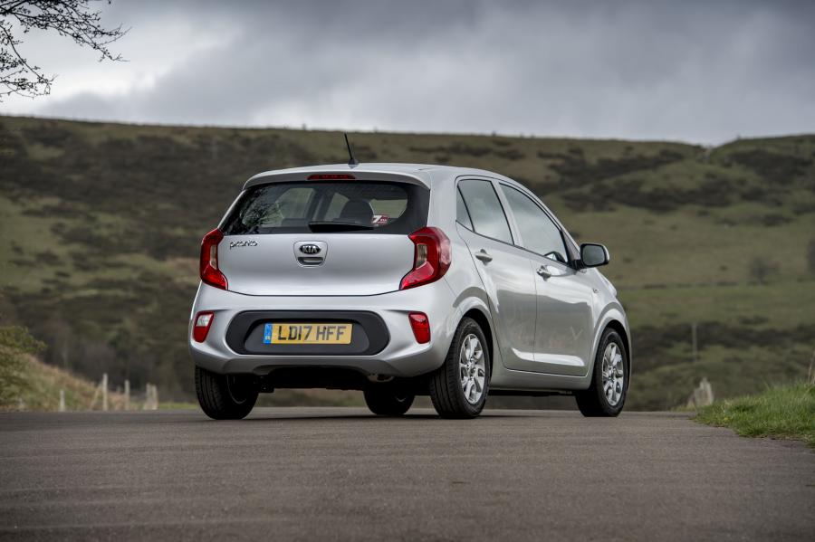  Kia Picanto 2017 года  (UK) (фото 22 из 80)